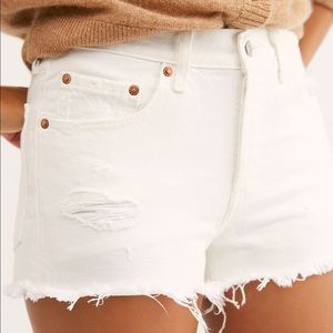 🍂 Levi’s 501 Cutoff Shorts White Fringe Hem Sz 25